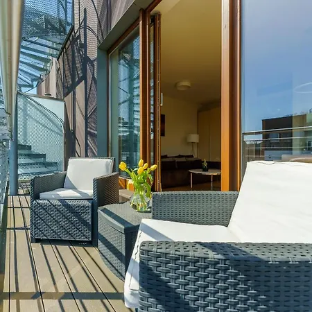 W Family Penthouse Golden Tulip 51 *